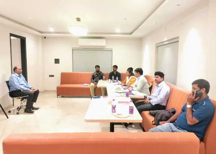 Family Friendly Hotels Vantage Inn, Near Us Consulate Gachibowli Hyderabad